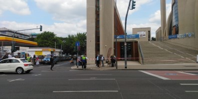 Almanya'da Camiye Yapılan Bomba İhbarı Asılsız Çıktı