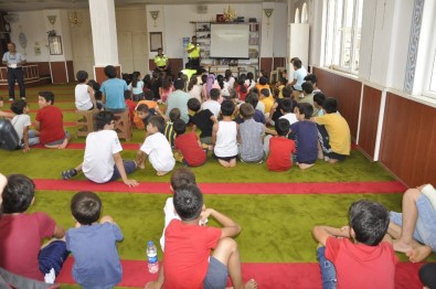 Camide Trafik Eğitimi Verdiler