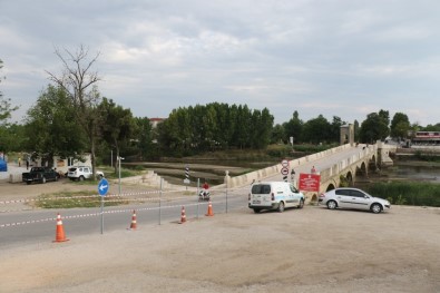 Edirne'de Tarihi Tunca Köprüsü Restorasyona Alındı