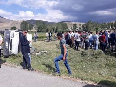 Özalp'ta  Trafik Kazası; 6 Yaralı