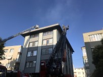 Şişli'de İzolasyon Yapılan Çatı Alev Alev Yandı