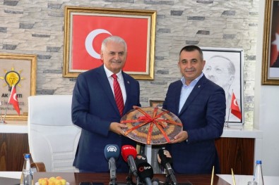 Binali Yıldırım Açıklaması 'Bu Coğrafyada Ayakta Kalmanın Bedeli Var'