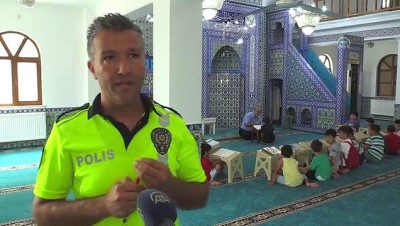 Camilerde Hem Kur'an Hem De Trafik Eğitimi Aldılar