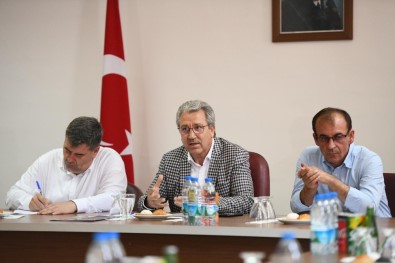 Ege Üniversitesi Çeşme Turizm Fakültesi'ne Tam Destek Sözü