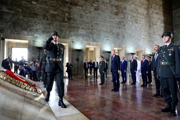 Yüksek Askeri Şura'da alınan kararlar belli oldu