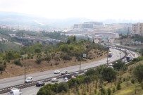 BAYRAM TRAFİĞİ - TEM Otoyolu'ndaki Yoğunluk Bayrama 1 Gün Kala Arttı