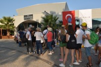 FERİBOT SEFERLERİ - Türk Tatilciler Kurban Bayramı'nda Da Ege Adaları'ndan Vazgeçemedi