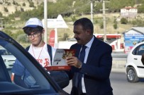 EMNIYET KEMERI - Vali'den Sürücülere Ceviz Ezmeli Bayram Uyarısı