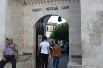 BAYRAM NAMAZI - Anadolu'nun İlk Camisinde Bayram Namazı