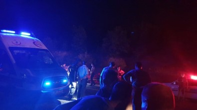 Ankara Nallıhan'da Trafik Kazası Açıklaması 2 Ölü, 2 Yaralı