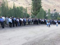 BAYRAMLAŞMA - Bahçesaray'da Bayramlaşma