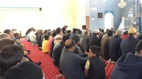 BAYRAM NAMAZI - Kars'ta Bayram Namazında Camiler Doldu
