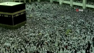 Mekke'de Kurban Bayramı Namazı Kılındı