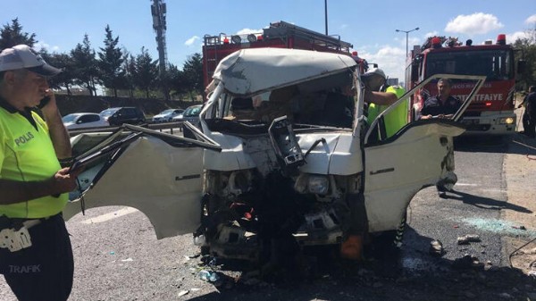 Bayramda trafik kazaları can almaya devam etti