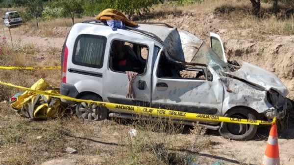 Bayramda trafik kazaları can almaya devam etti