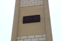 BAYRAM TATİLİ - Diyarbakır'da Termometreler 45 Dereceyi Gösterdi
