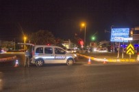 ALTıNOLUK - (Özel) Akçay Araç Girişlerine Kapatıldı