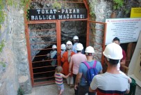 BAYRAM TATİLİ - 3.4 Milyon Yıllık Ballıca Mağarası'na Ziyaretçi Akını