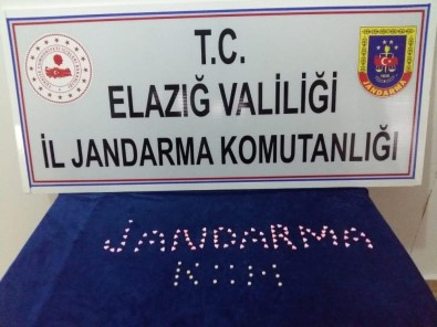 Narkotik Köpeği Tepki Verdi, Uyuşturucu Ele Geçirildi