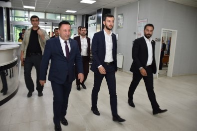 AK Parti'li Vekillerden Başkan Beyoğlu'na Ziyaret