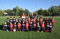 ESKIŞEHIRSPOR - Eskişehirspor İle Büyükşehir Belediyesi'nden Neşeli Çift Kale