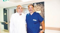 DOKU KANSERİ - Kanser Tanısı Konan Cezayirli Hasta Şifayı Türkiye'de Buldu