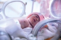 ERKEN DOĞUM - 'Tüm Doğumlar Tam Donanımlı Merkezlerde Gerçekleştirilmeli'