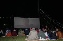 PATLAMIŞ MISIR - Açık Hava Sinema Geceleri Nostalji Yaşatıyor