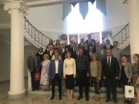 ÖZBEKISTAN - Başkan Tarhan, Rusya'da Antik Kentler Forumuna Katıldı