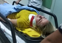 ŞEHİT PİLOT - Evine Girmek İçin Balkona Tırmanırken Düşen Kadın Ölümden Döndü