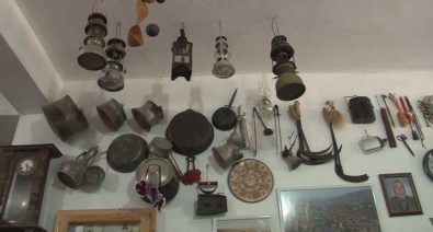 Evinin Bodrumunu Adeta Müzeye Çevirdi