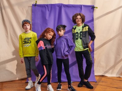 Okul Koridorları Renkleniyor