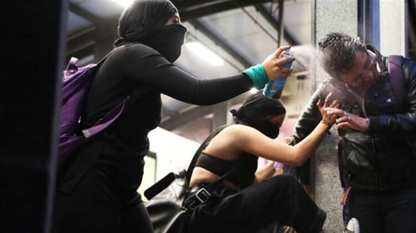 Önce devriye arabasında, sonra müzede tecavüz!