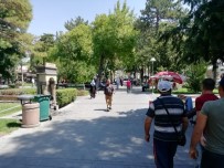 BASRA - Kayseri'de Son 19 Yılın En Sıcak Günleri