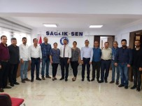 BERAT ALBAYRAK - Sağlık-Sen İzmir 1 No'lu Şube Başkanı Yıldırım, 'Acilen Yeni Bir Teklif Bekliyoruz'