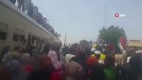 GEÇİŞ KONSEYİ - Sudanlılar Sivil Yönetime Geçişi Kutluyor