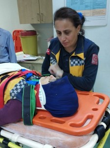 Samsun'da Ambulans İle Kamyonet Çarpıştı Açıklaması 2 Yaralı