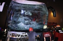 TEM'de, Yolcu Otobüsü Tıra Çarptı Açıklaması 37 Yaralı