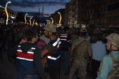 Tokat'ta İki Gurup Arasında Kavga Açıklaması 4 Yaralı