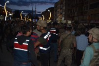 AHMET SÜHEYL ÜÇER - Tokat'ta İki Gurup Arasında Kavga Açıklaması 4 Yaralı