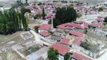ROMA İMPARATORLUĞU - 'Antik Kente Sıfır' Mahallede Tarihle İç İçe Yaşam