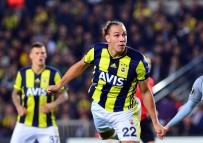 BUNDESLIGA - Fenerbahçe, Frey'i Kiraladı