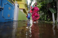 SEL BASKINLARI - Hindistan'da Muson Yağmurları Binden Fazla Ölüme Neden Oldu