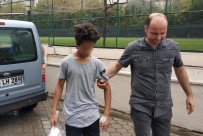 EMEKLİ UZMAN ÇAVUŞ - Lunaparkta 2 Kişiyi Bıçakla Yaralayan Çocuk Adliyede