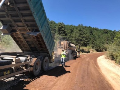 Manisa'da Asfaltta Yoğun Mesai