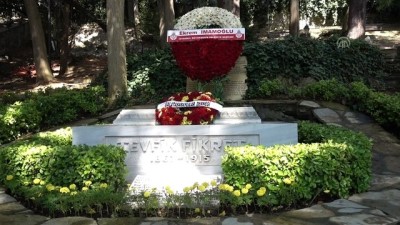 Tevfik Fikret Mezarı Başında Anıldı