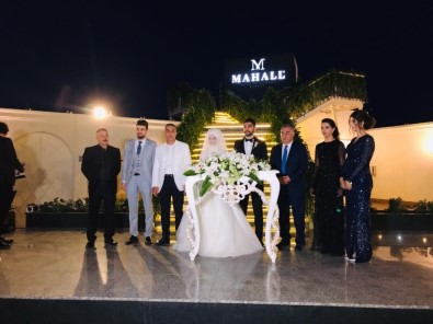 Uluçay Ve Ünal'ın Mutlu Günü