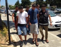 İNSAN TİCARETİ - Çeşme'de İnsan Kaçakçılarına Darbe Açıklaması 6 Tutuklama