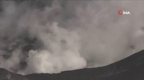 Endonezya'da Yanardağ Alarmı