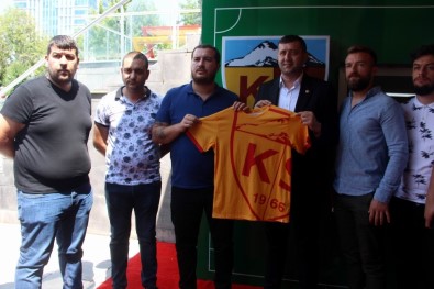 Milletvekili Ersoy'dan 'Kırmızıya Sarı Ol' Kampanyasına Destek